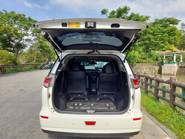 TOYOTA豐田 PREVIA  第13張相片