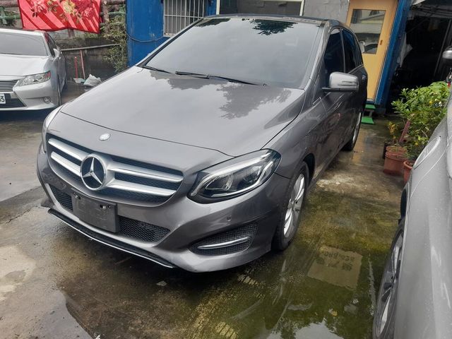 M-BENZ賓士 B180  第1張相片