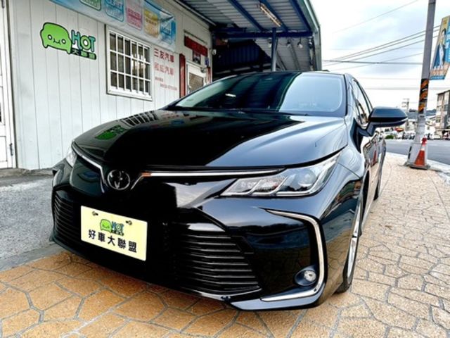 TOYOTA豐田 ALTIS  第1張相片