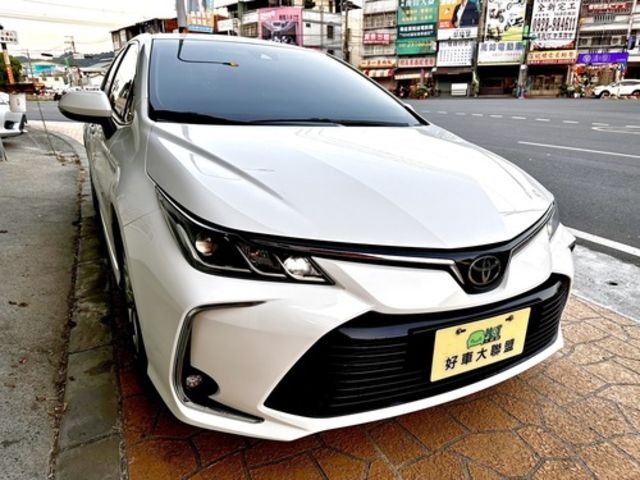 TOYOTA豐田 ALTIS  第5張相片
