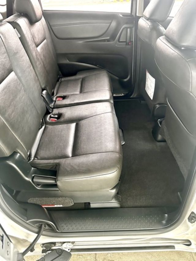 TOYOTA豐田 SIENTA  第9張相片