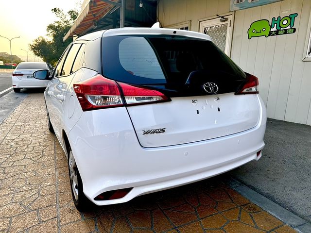 TOYOTA豐田 YARIS  第2張相片