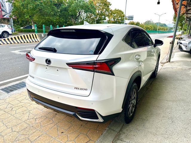 LEXUS凌志 NX200  第4張相片