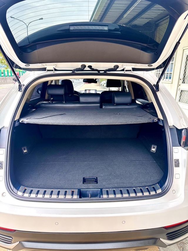 LEXUS凌志 NX200  第9張相片