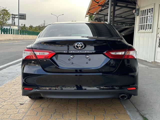 TOYOTA豐田 CAMRY  第3張相片