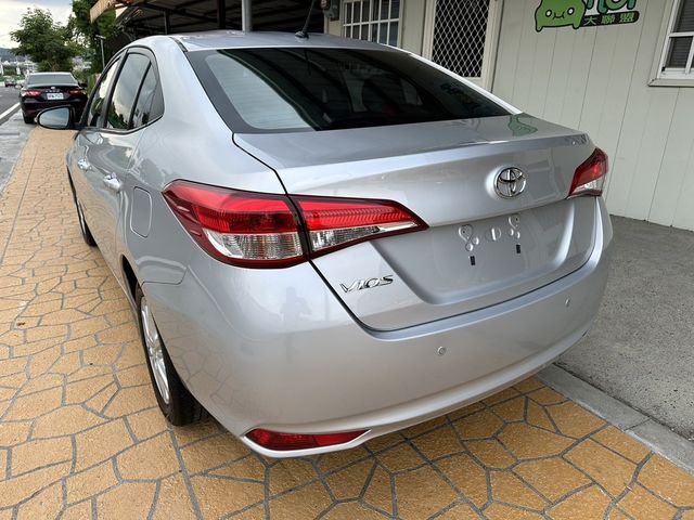 TOYOTA豐田 VIOS  第2張相片