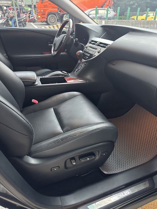 LEXUS凌志 RX350  第10張相片