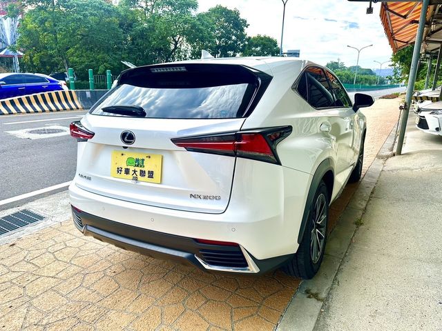 LEXUS凌志 NX200  第4張相片