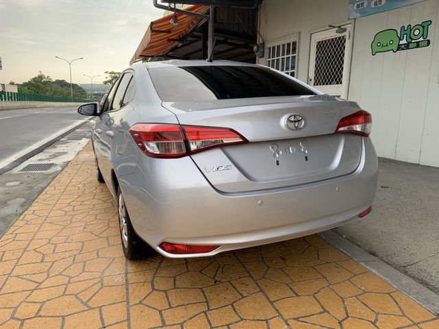 TOYOTA豐田 VIOS  第2張相片