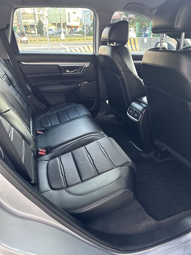 HONDA本田 CR-V  第9張相片