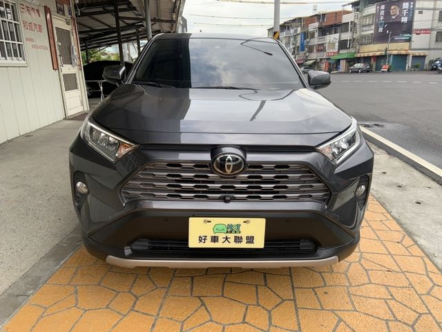 TOYOTA豐田 RAV4  第6張相片