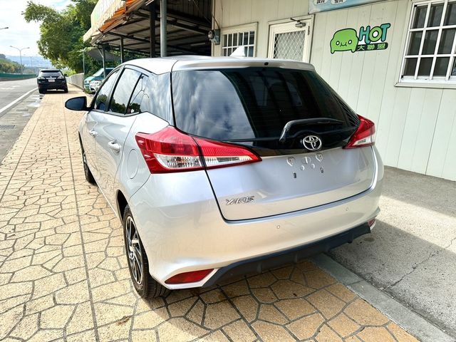 TOYOTA豐田 YARIS  第2張相片