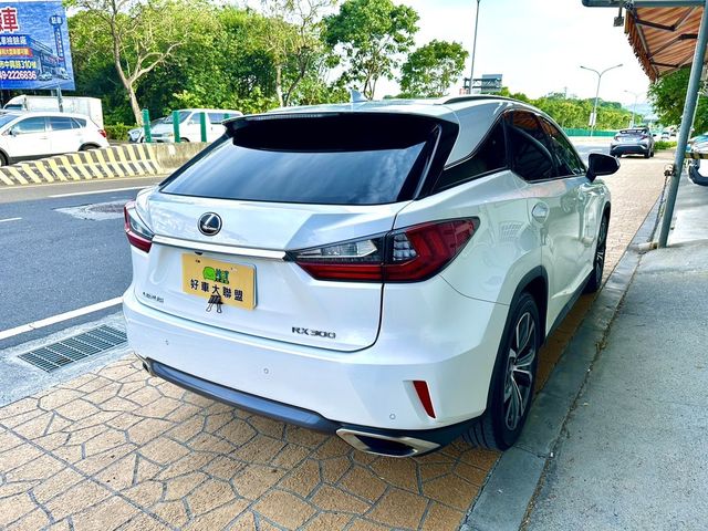 LEXUS凌志 RX300  第4張相片