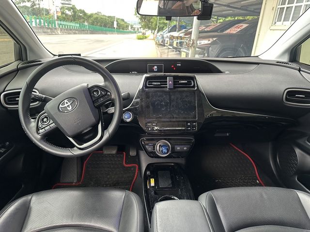 TOYOTA豐田 PRIUS PHV  第7張相片