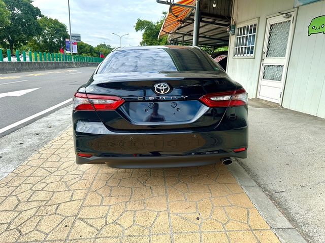 TOYOTA豐田 CAMRY  第3張相片