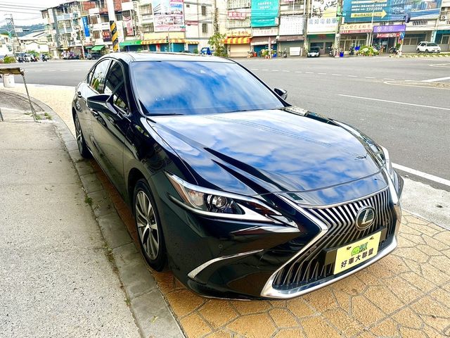 LEXUS凌志 ES200  第5張相片