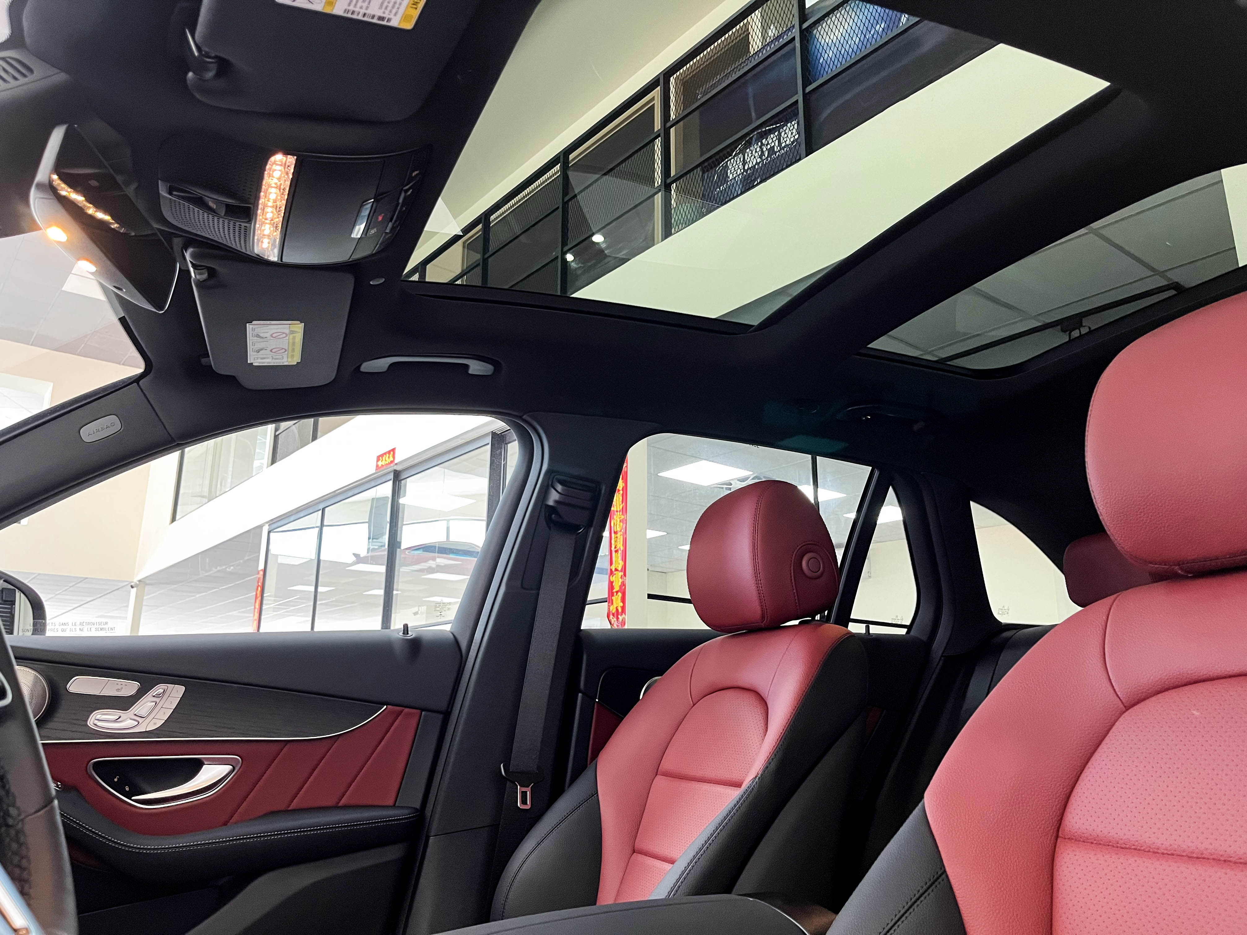 豐駿樹林北大國際店-全新GLC300 AMG 4MATIC.夜色.多光束4MATIC#1387  第9張相片