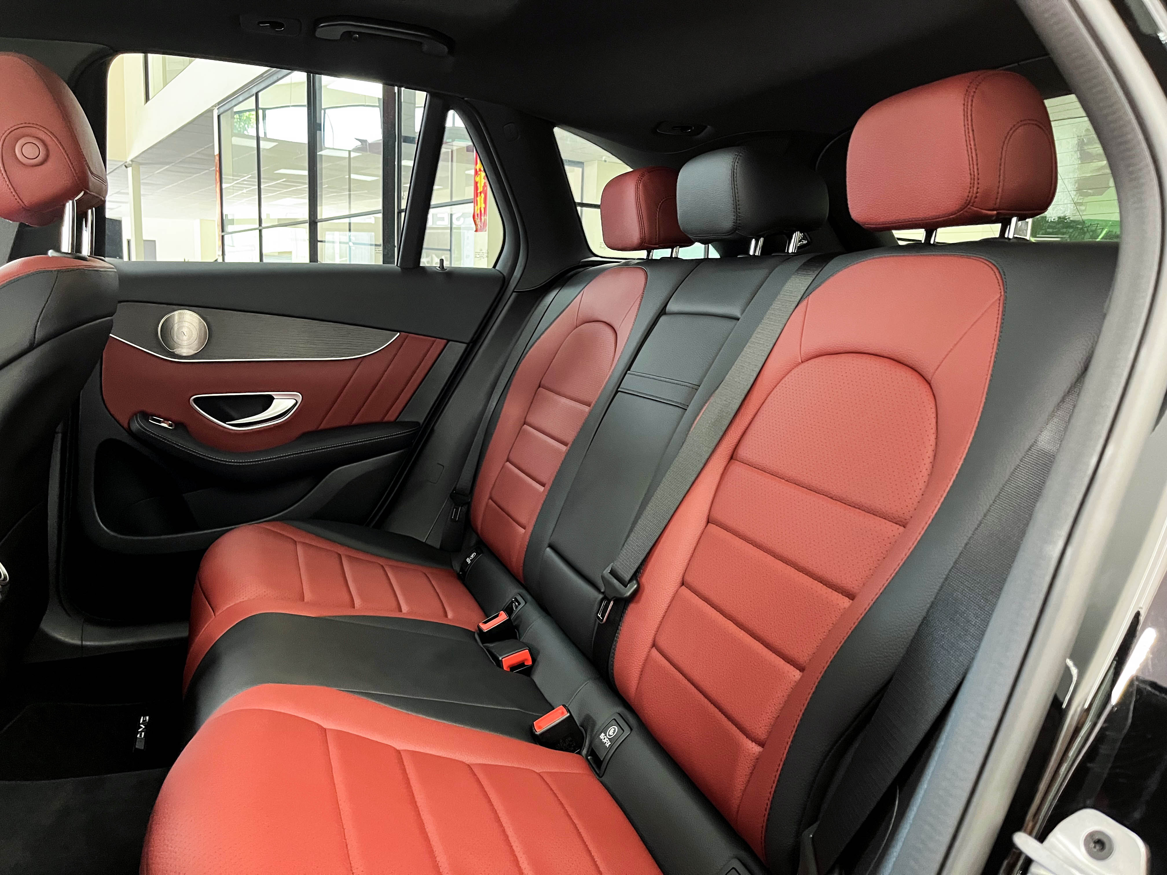 豐駿樹林北大國際店-全新GLC300 AMG 4MATIC.夜色.多光束4MATIC#1387  第10張相片