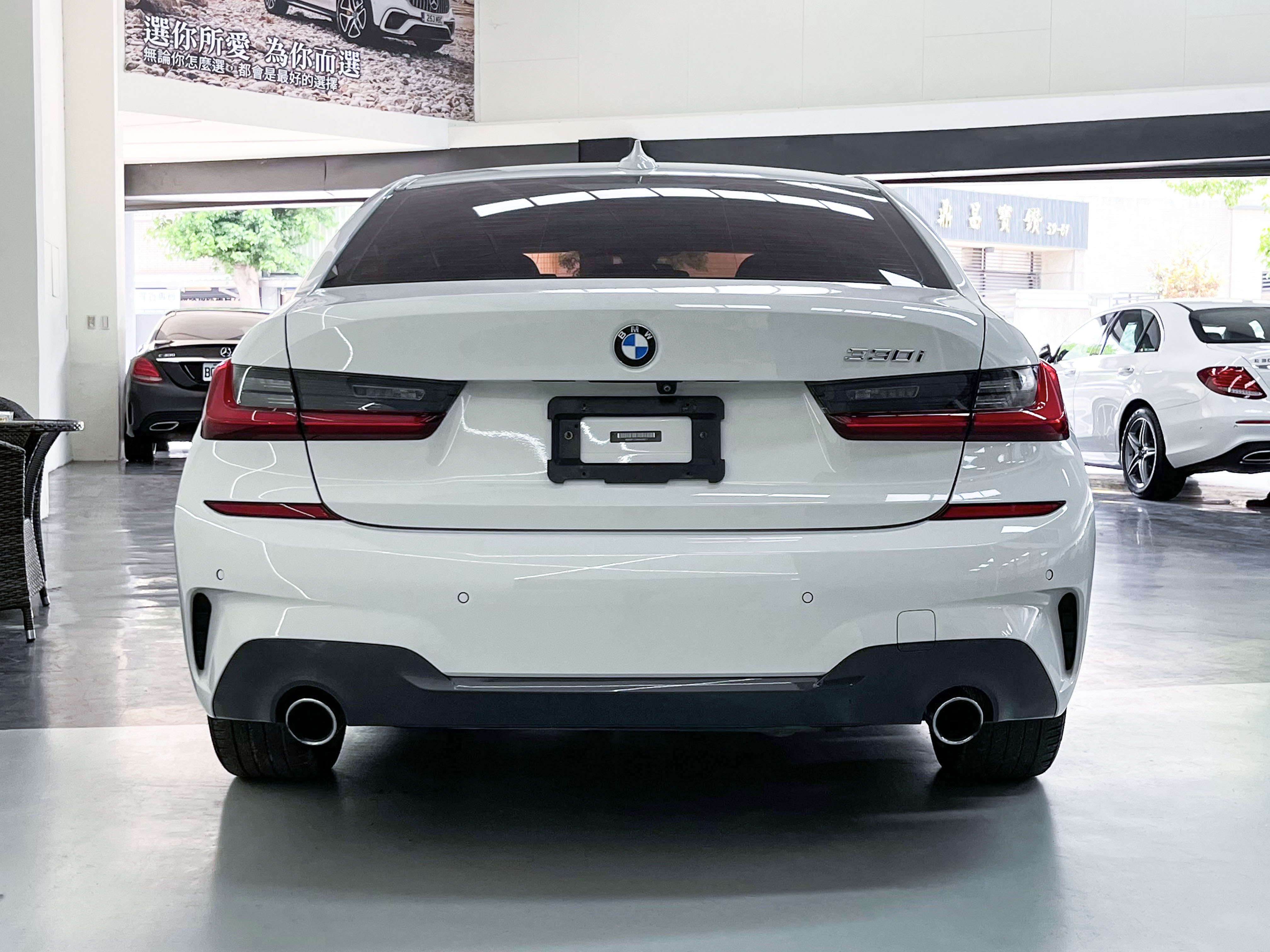 豐駿樹林北大國際店-BMW 330i.M-Sport套件.免鑰匙.大天窗#8311  第5張相片