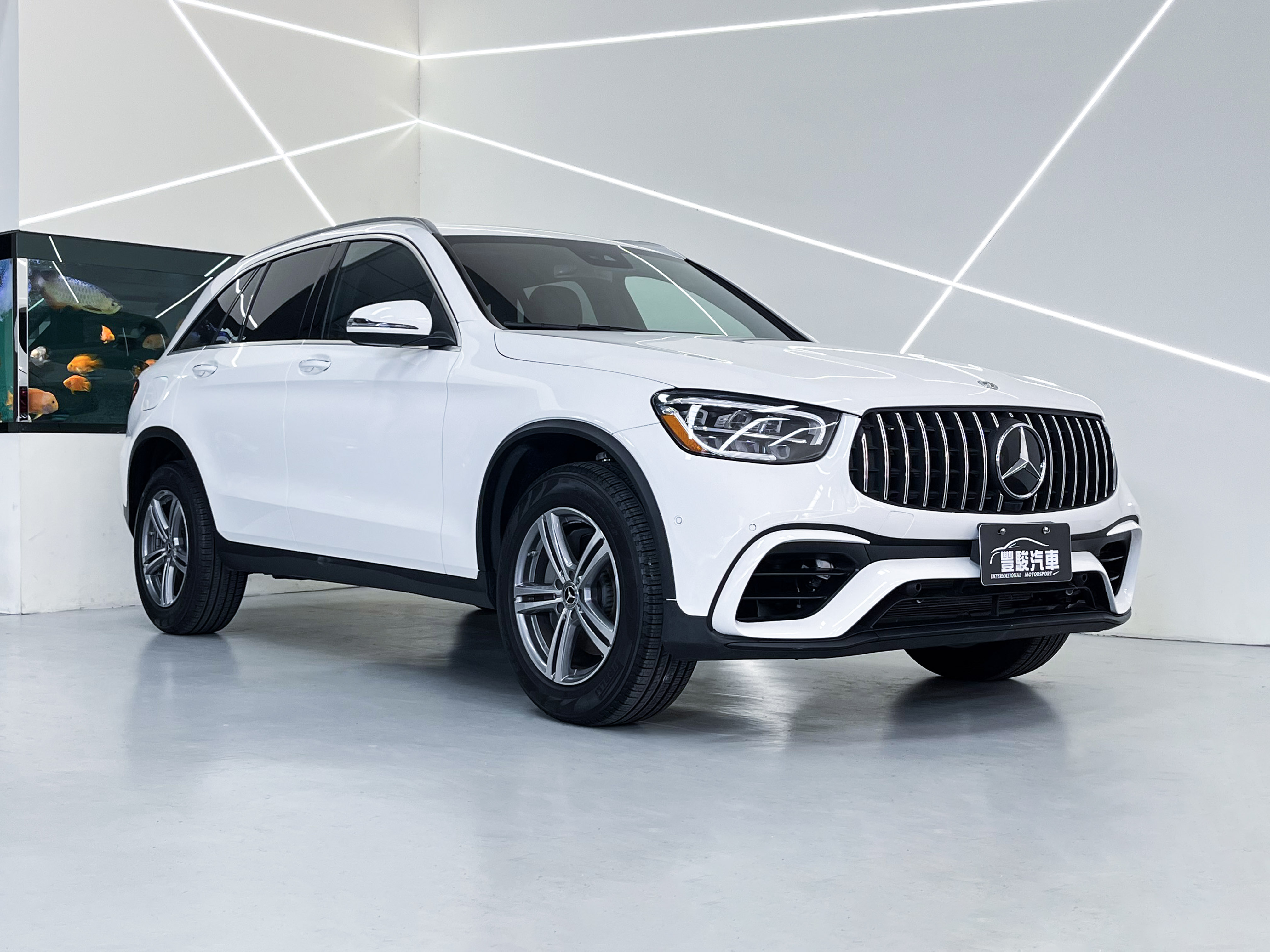 豐駿樹林北大國際店-GLC300 LED頭燈.盲點.倒車影像.前後雷達.自動停車#8069  第1張相片