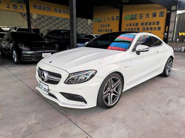 Benz 賓士c63 Amg 中古車的價格 Findcar 找車網