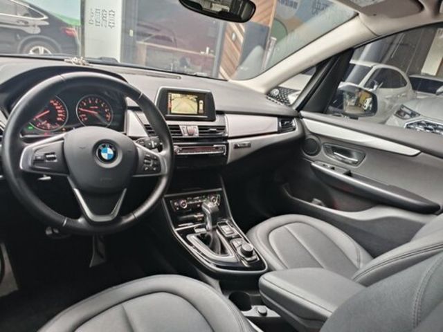 BMW寶馬 218I  第11張相片