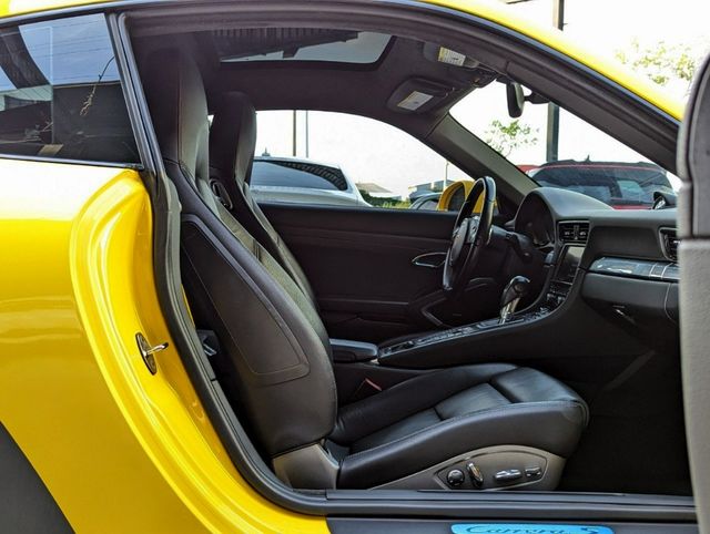 PORSCHE保時捷 911  第11張相片