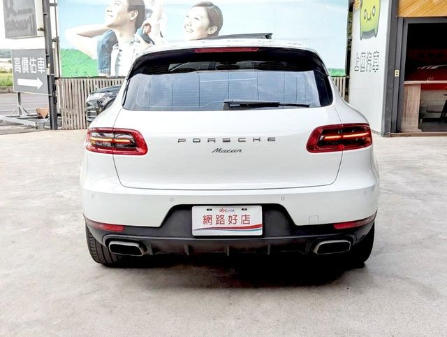 PORSCHE保時捷 MACAN  第4張相片
