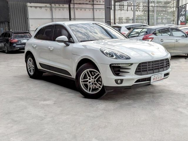 PORSCHE保時捷 MACAN  第7張相片