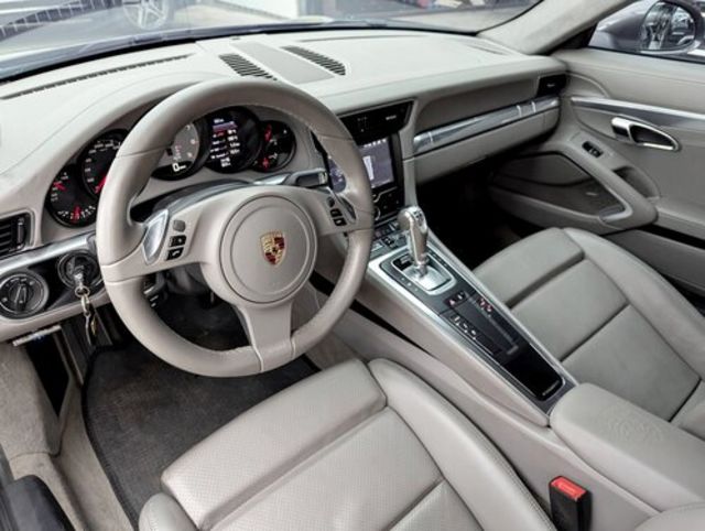 PORSCHE保時捷 911  第12張相片
