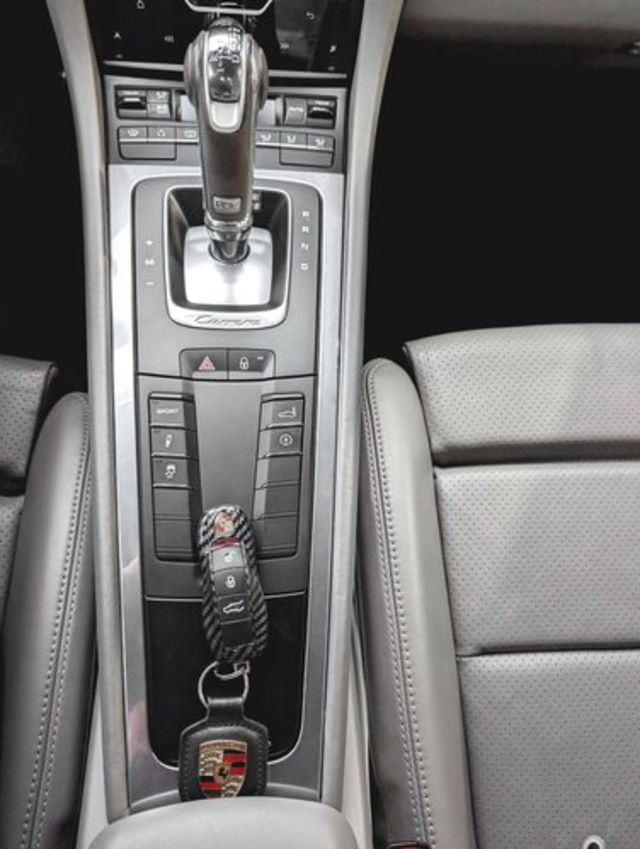 PORSCHE保時捷 911  第15張相片