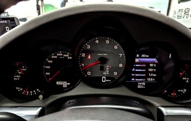 PORSCHE保時捷 911  第19張相片