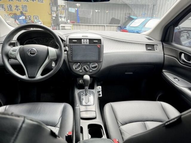 NISSAN日產 TIIDA  第5張相片