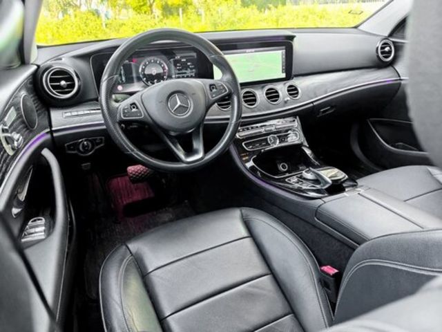 M-BENZ賓士 E250  第5張相片