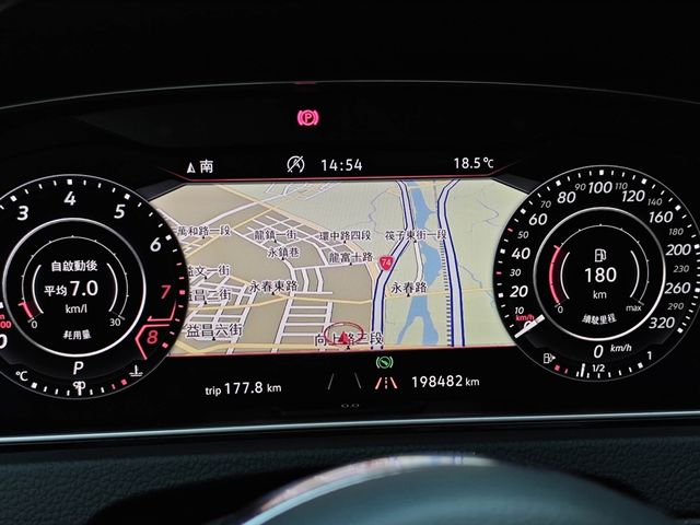 VOLKSWAGEN福斯 GOLF VARIANT  第13張相片