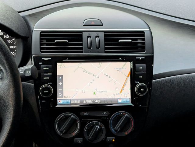 NISSAN日產 TIIDA  第12張相片