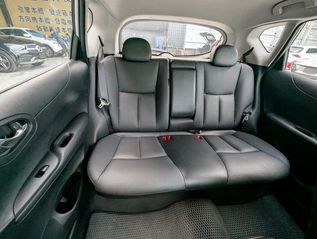 NISSAN日產 TIIDA  第13張相片