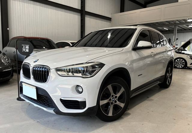 BMW寶馬 X1  第1張相片