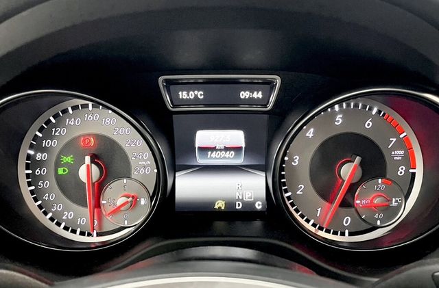 M-BENZ賓士 GLA180  第15張相片