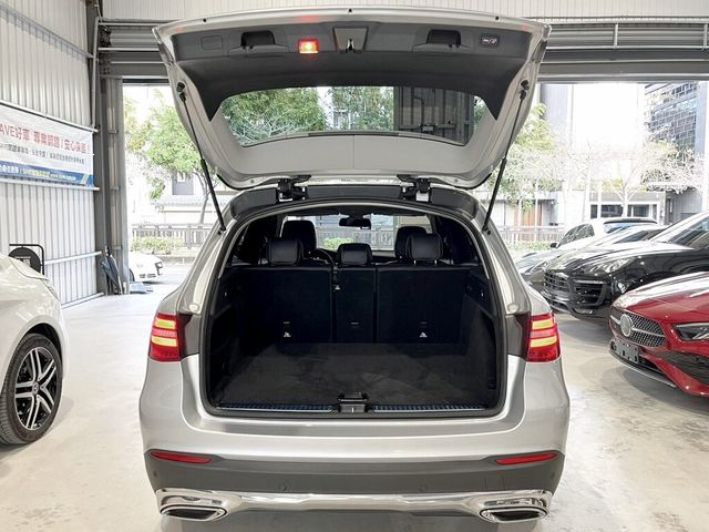 M-BENZ賓士 GLC220D  第7張相片