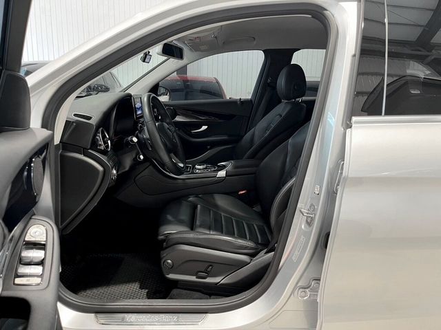 M-BENZ賓士 GLC220D  第8張相片