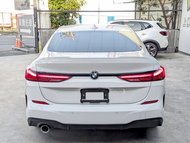 BMW寶馬 218I M SPORT  第4張相片