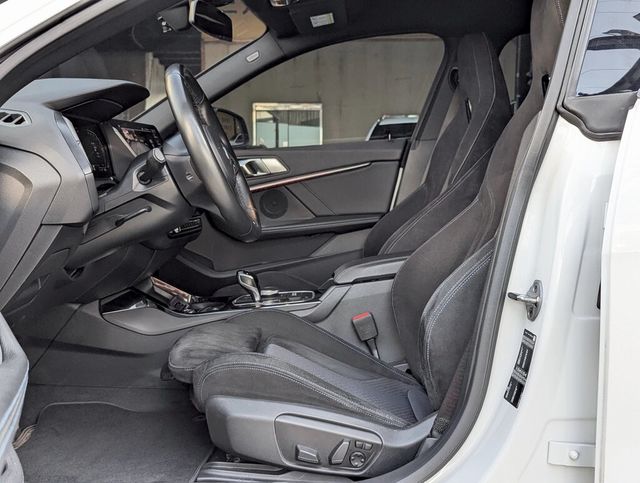 BMW寶馬 218I M SPORT  第10張相片