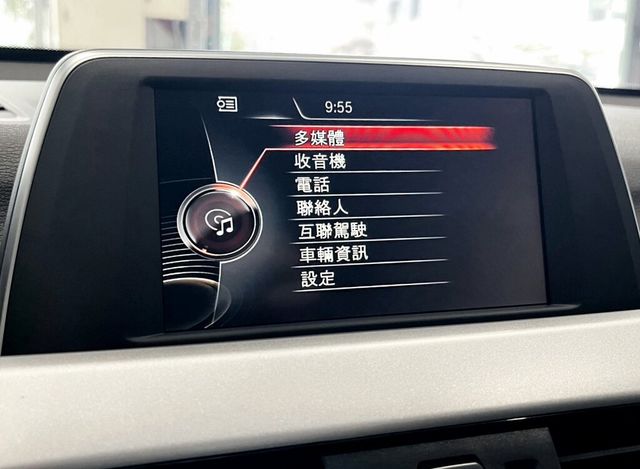 BMW寶馬 X1  第12張相片