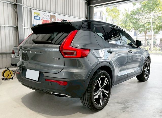 VOLVO富豪 XC40  第2張相片