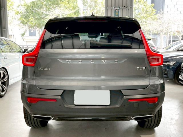 VOLVO富豪 XC40  第4張相片