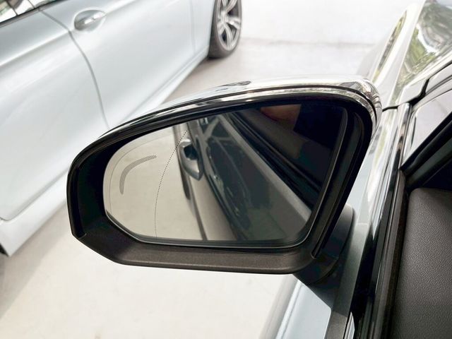 VOLVO富豪 XC40  第8張相片