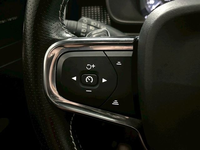 VOLVO富豪 XC40  第12張相片