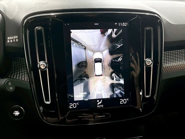 VOLVO富豪 XC40  第14張相片
