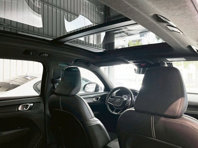 VOLVO富豪 XC40  第16張相片
